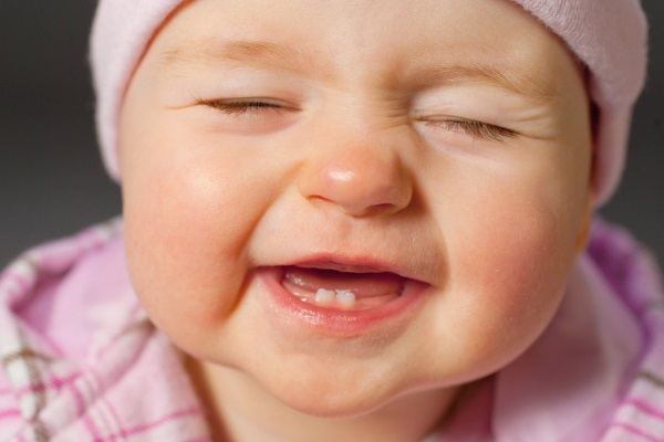 Nhổ răng sữa cho bé và những điều cha mẹ cần biết - Nha Khoa Thùy Anh Thái Nguyên